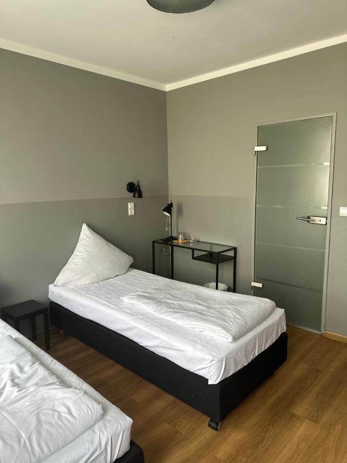 Hotel Fly ' In 오펜바흐 외부 사진